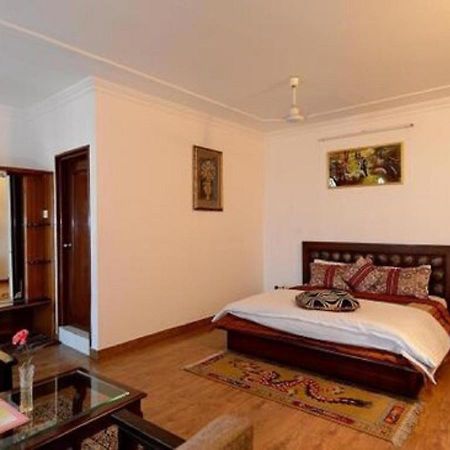 Hotel Polo Regency à Sundarnagar Extérieur photo