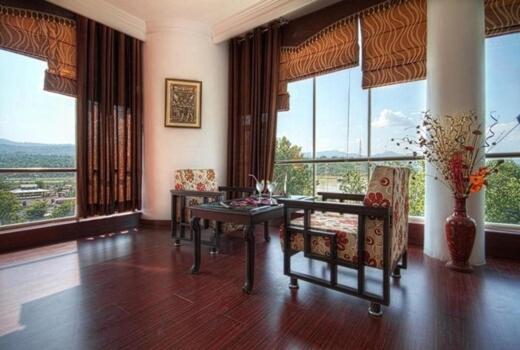 Hotel Polo Regency à Sundarnagar Extérieur photo