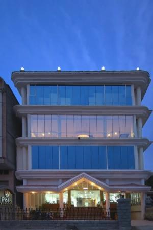 Hotel Polo Regency à Sundarnagar Extérieur photo